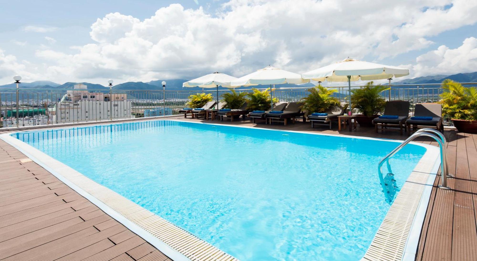 Galliot Hotel Nha Trang Exterior foto