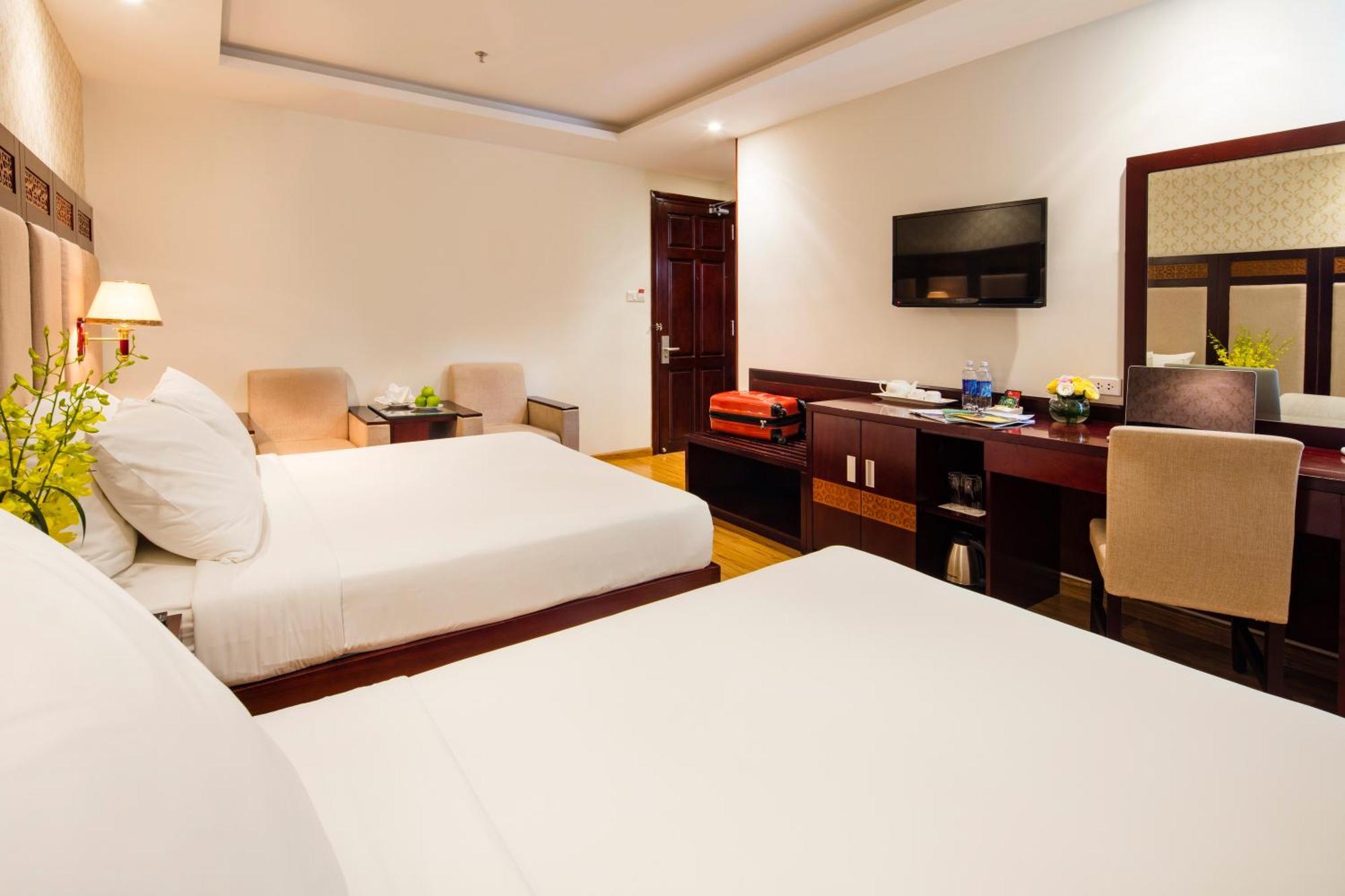 Galliot Hotel Nha Trang Exterior foto