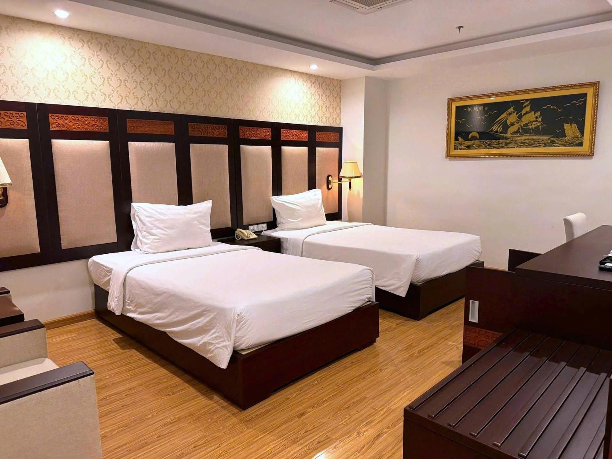 Galliot Hotel Nha Trang Exterior foto